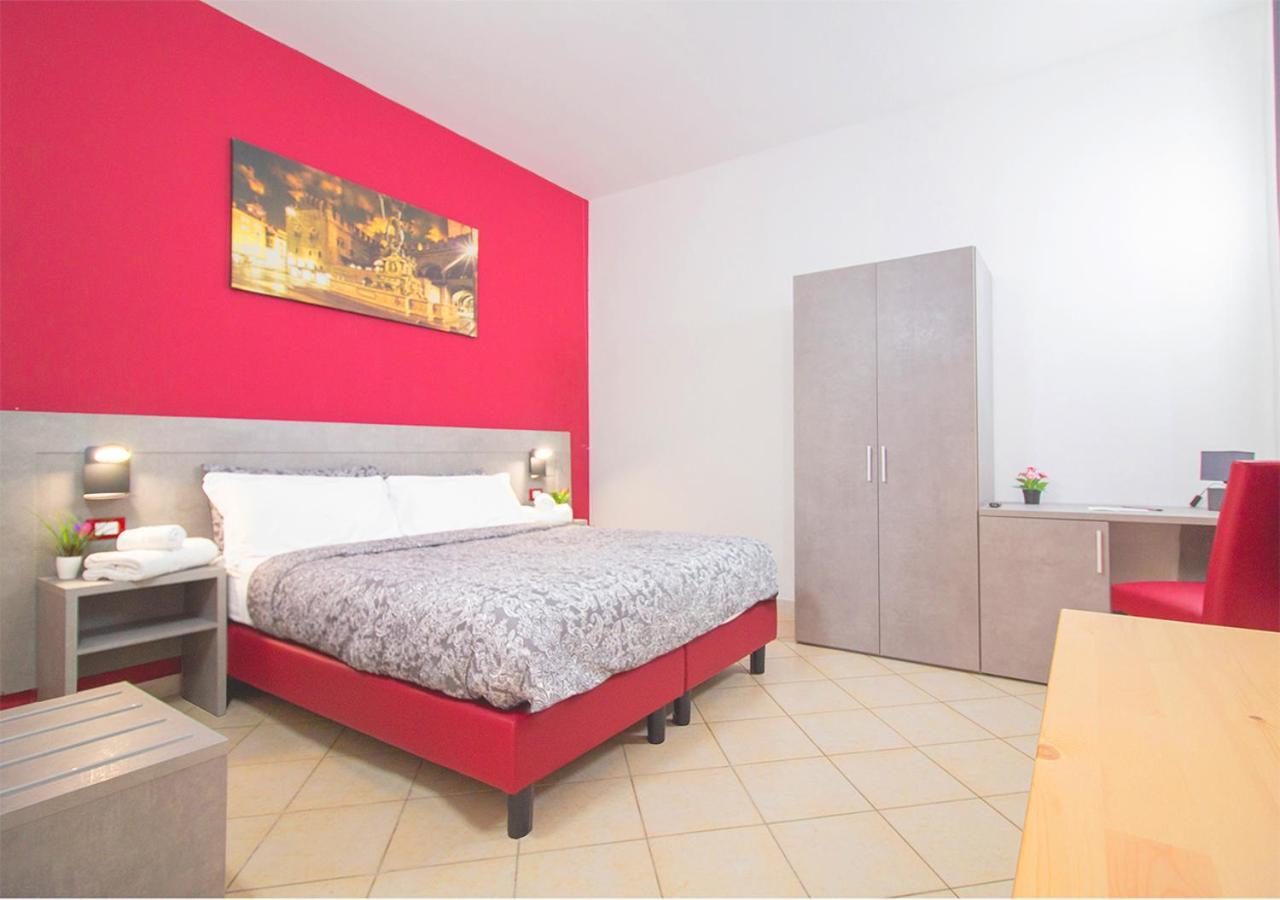 Athena Rooms - Parcheggio Privato Болонья Экстерьер фото
